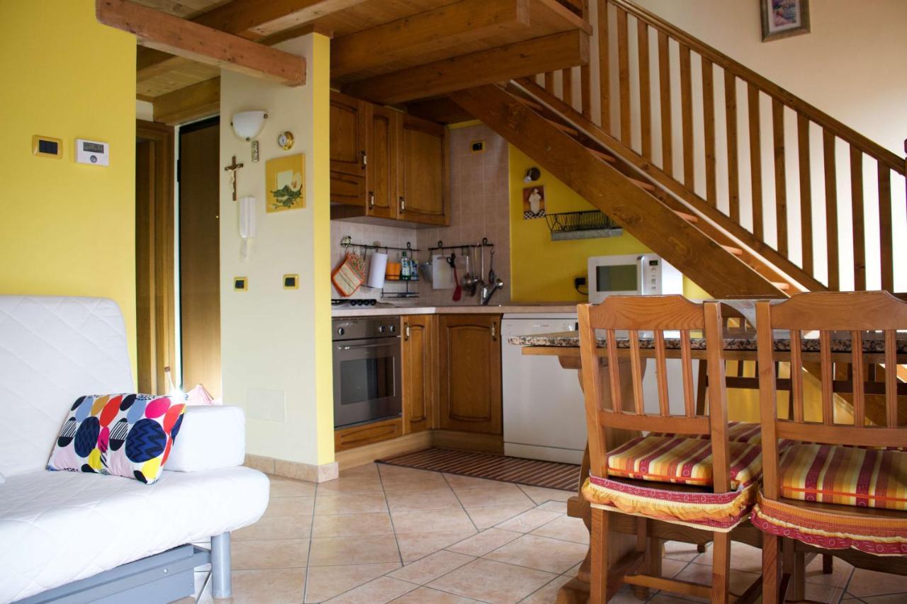 La Casa Sul Sasso In Town Serviced Accommodations 德尔维奥 外观 照片